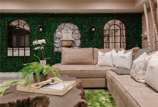 Building Photo - 505 14th St