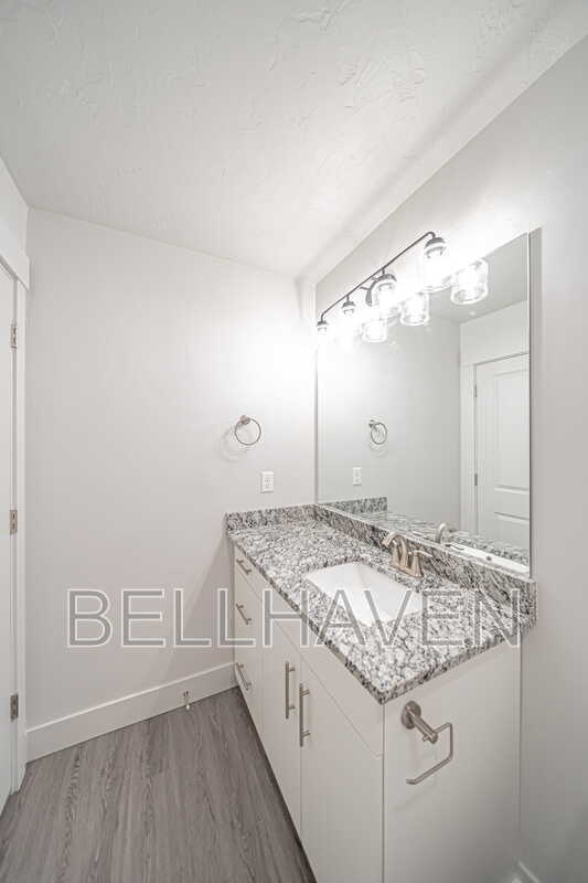 Building Photo - 651 S 2400 W