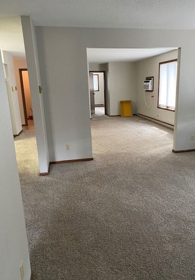 Building Photo - 3 bedroom 2 bathroom Condo Near Downtown Sanford!