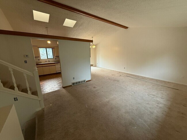 Building Photo - Coming Soon with Updates!