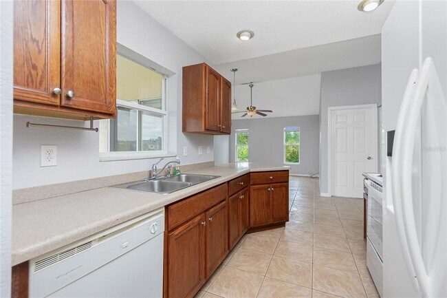 Building Photo - 11708 Willmington Blvd