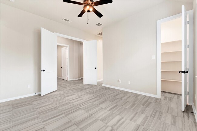 Building Photo - 29434 Cherry Vine Rd