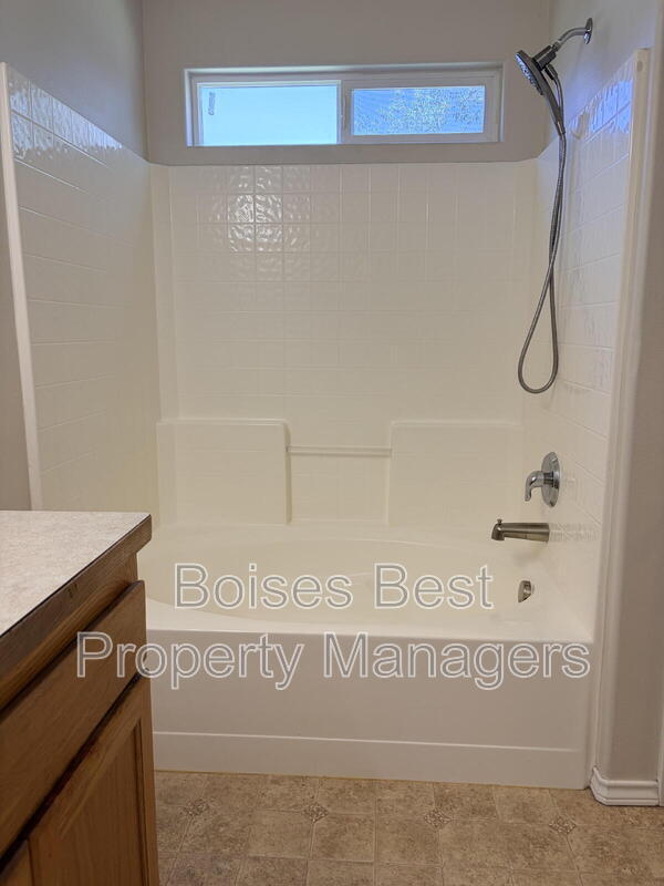 Building Photo - 1276 W Brown Trout Dr