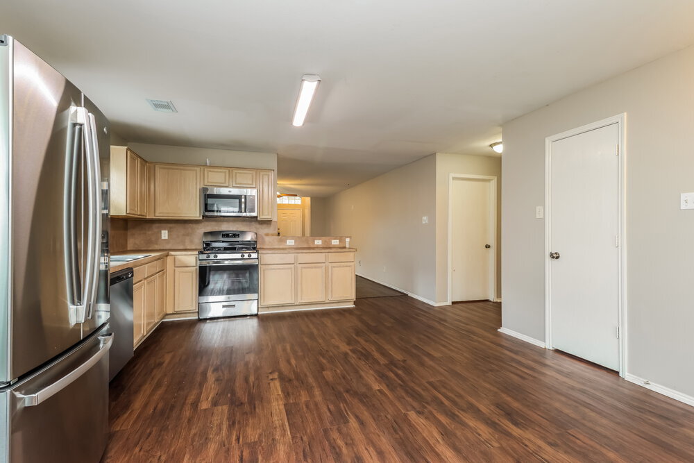 Building Photo - 12134 Carriage Oak Cir