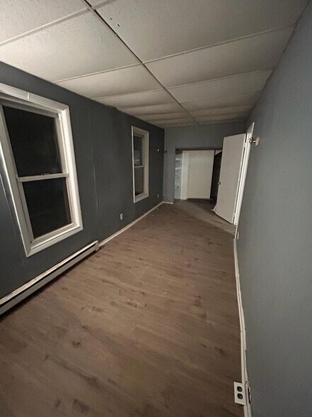 Building Photo - 29 125th St