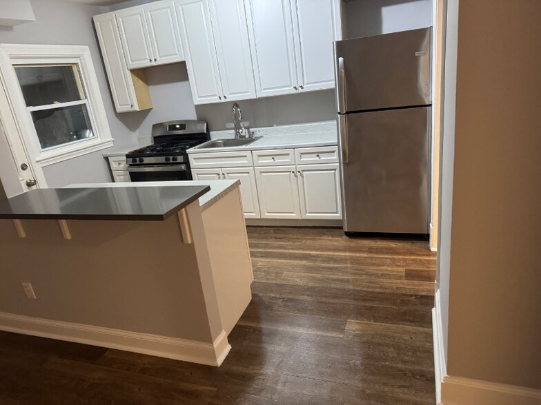 Building Photo - 24 N Bernice Ave