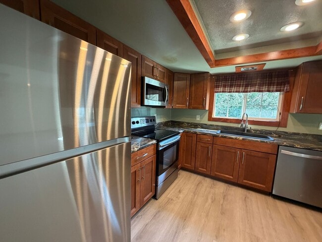 Building Photo - 6597 Tut Terrace