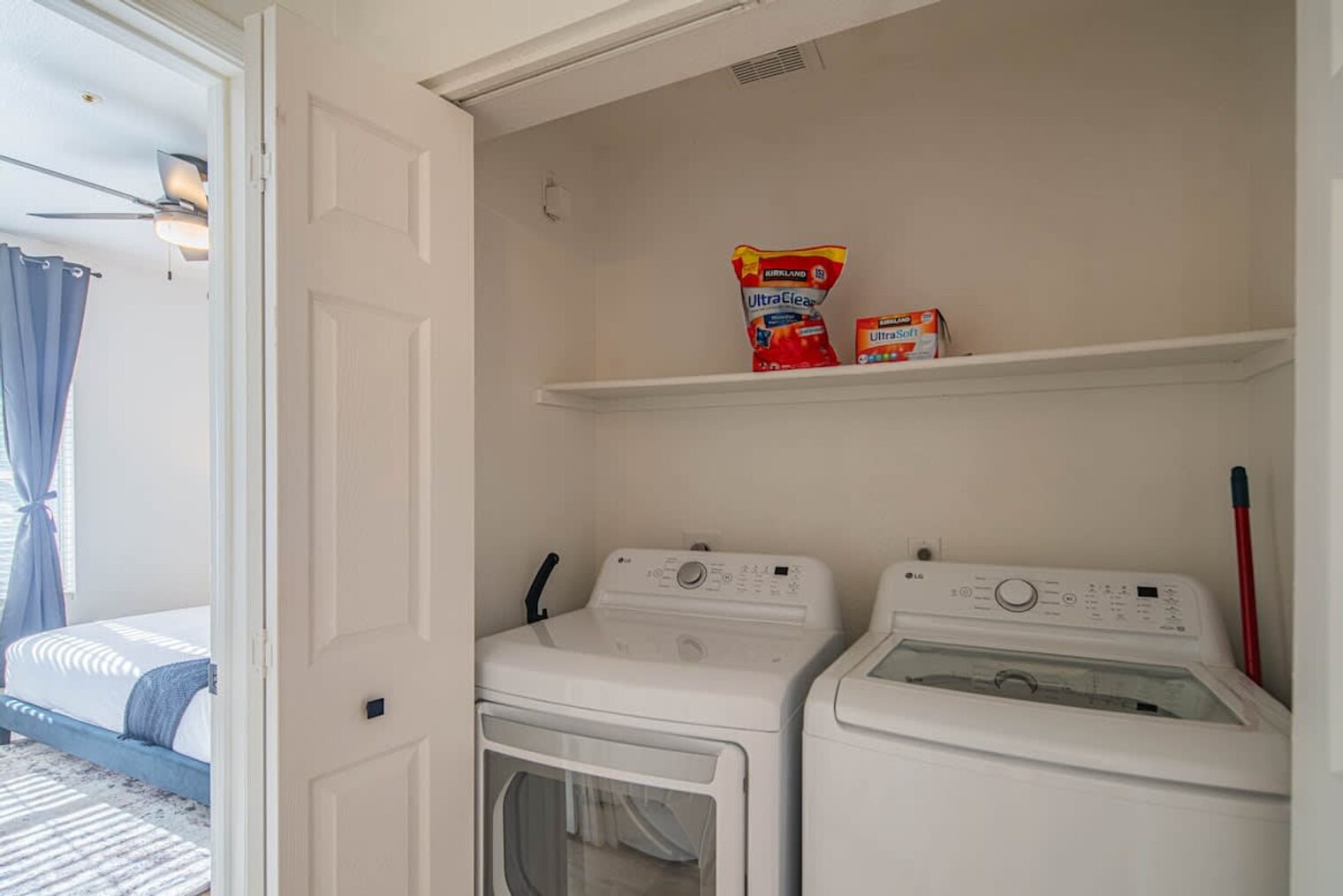 Building Photo - 7900 E Princess Dr