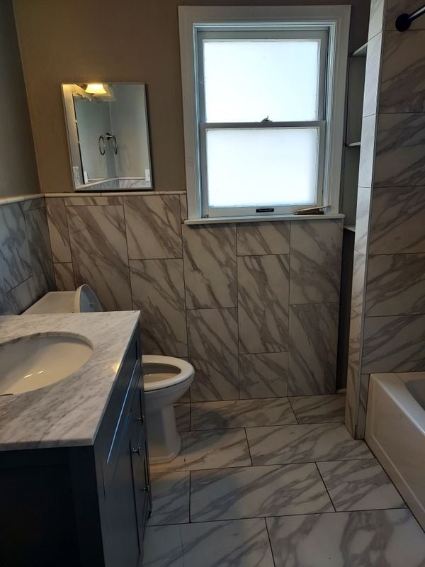 Building Photo - 3268 Prairie Ave