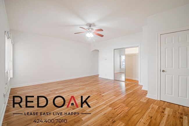 Building Photo - 1056 Normandie Ave