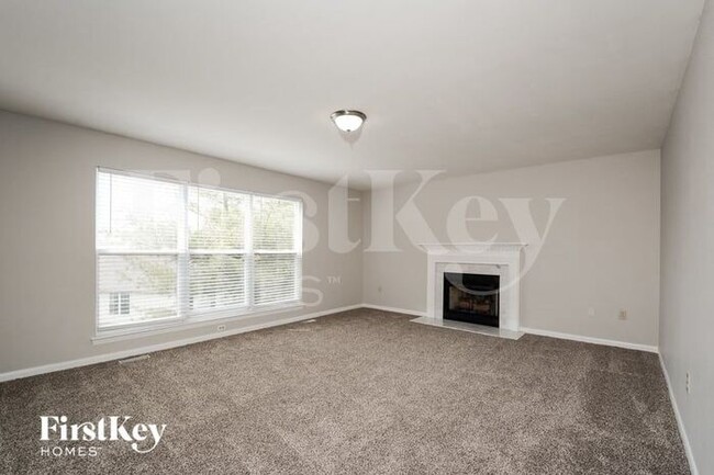 Building Photo - 16425 Bayshore Cove Ct