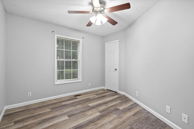 Building Photo - 2496 Rafiki Dr
