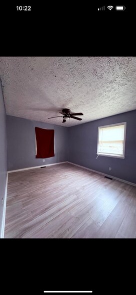 Building Photo - 301 Aztec Trail