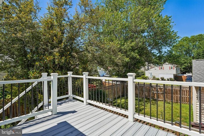 Building Photo - 2313 Westport Ln