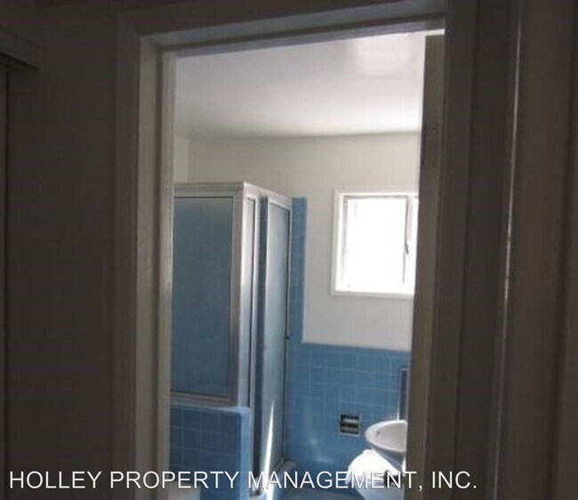 Building Photo - 1350 N Crescent Heights Blvd