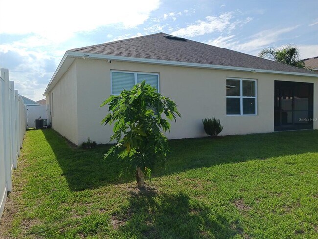 Building Photo - 563 Honey Bell Rd