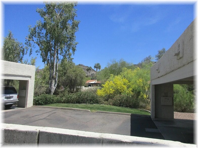 Building Photo - 7801 N 18th Pl