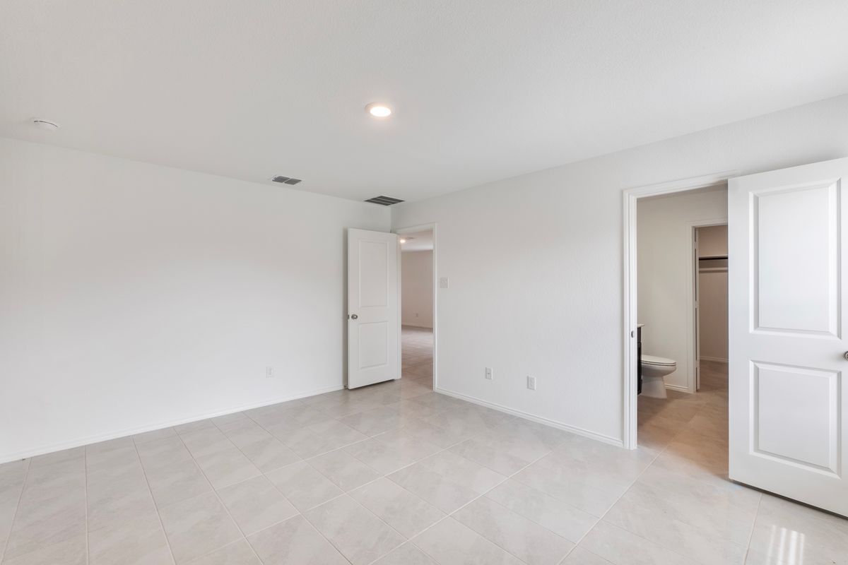 Building Photo - 7769 Ruellia Rd