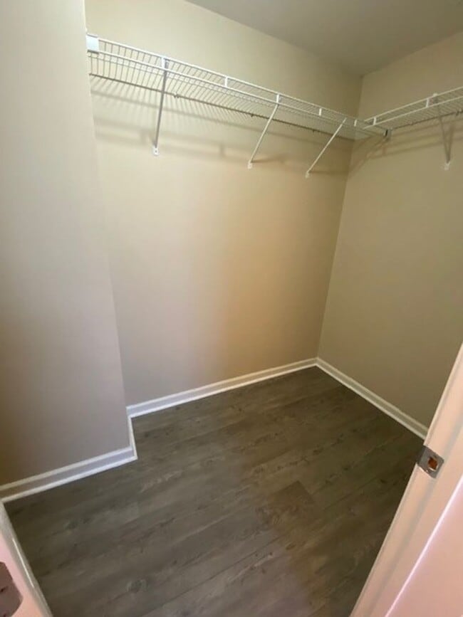 Building Photo - Charming 3 bedroom 2 bath home in Windsor park