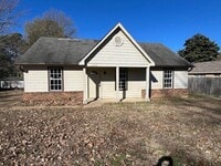 Building Photo - Renovated 3 Bedroom 2 Bath Home for Rent!!
