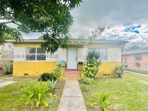 Primary Photo - 1490 NW 43rd St