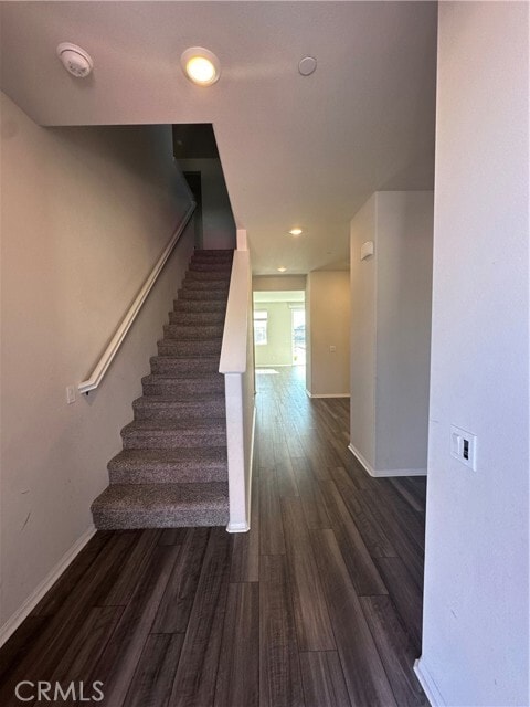 Building Photo - 35349 Hutchison Pl