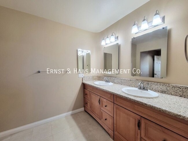 Building Photo - 22419 Grace Ave