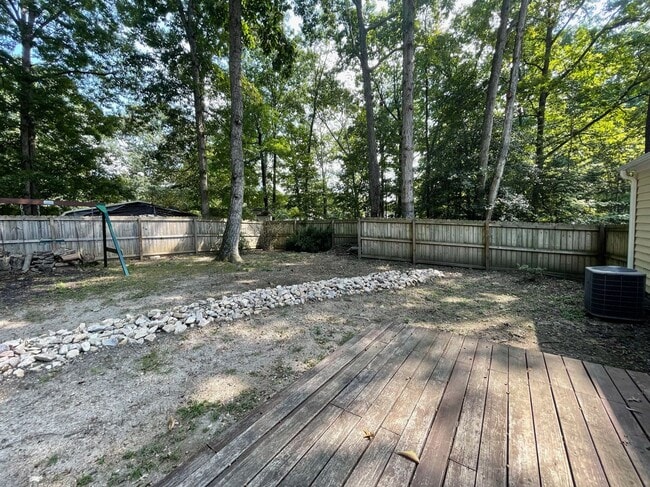 Building Photo - 115 Big Meadows Terrace