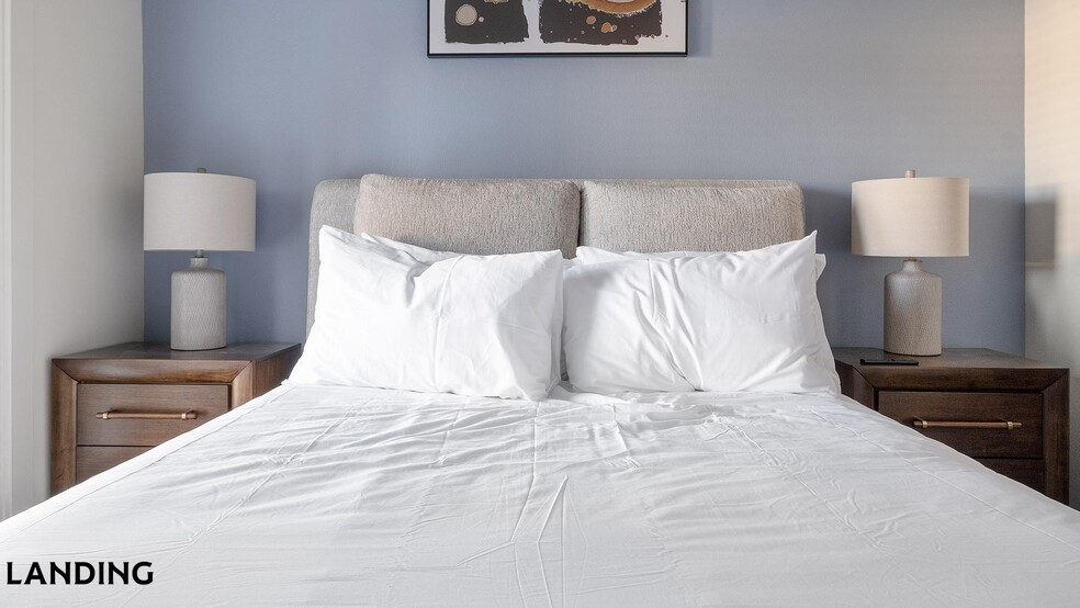 Building Photo - 13920 Mandolin Dr