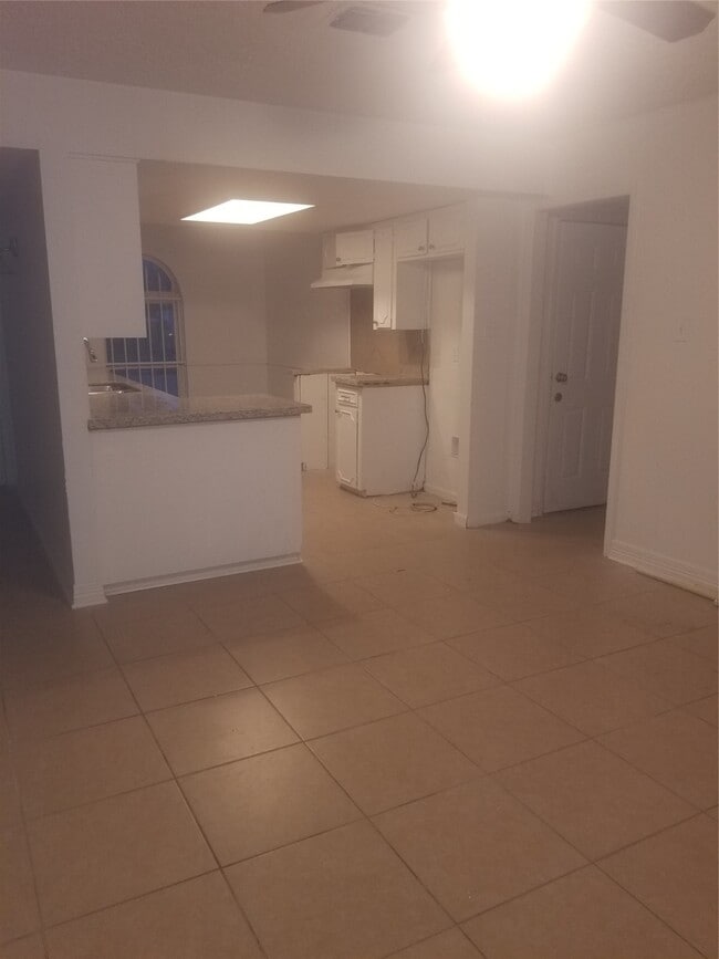 Building Photo - 4503 Connorvale Rd