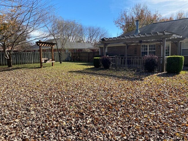 Building Photo - 113 Centennial Dr