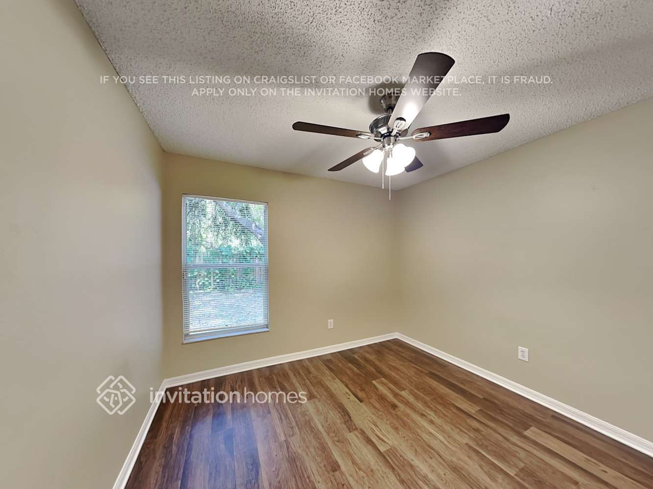 Building Photo - 2479 Sagemont Dr