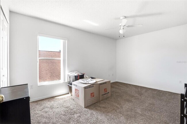 Building Photo - 130 Westmoreland Cir
