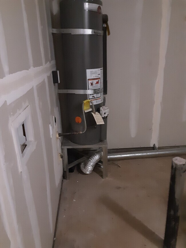 Building Photo - 154 Amberidge Dr