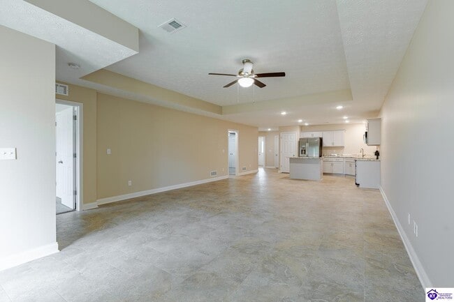 Building Photo - 305 Breckinridge Cir