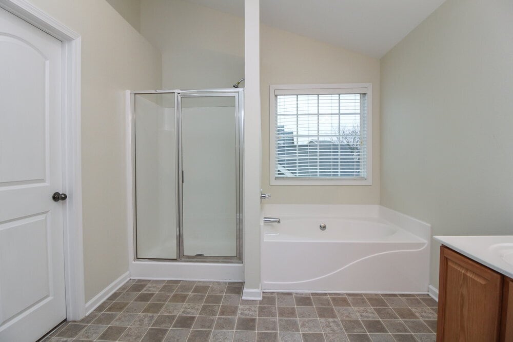 Building Photo - 6795 White Walnut Way