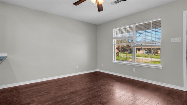 Building Photo - 1602 W Elm St