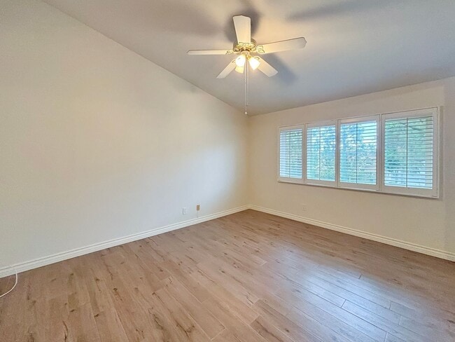 Building Photo - Charming 2BD/2BA Townhouse in Clairemont M...