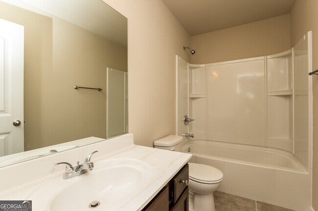 Building Photo - 106 Bradford Ct