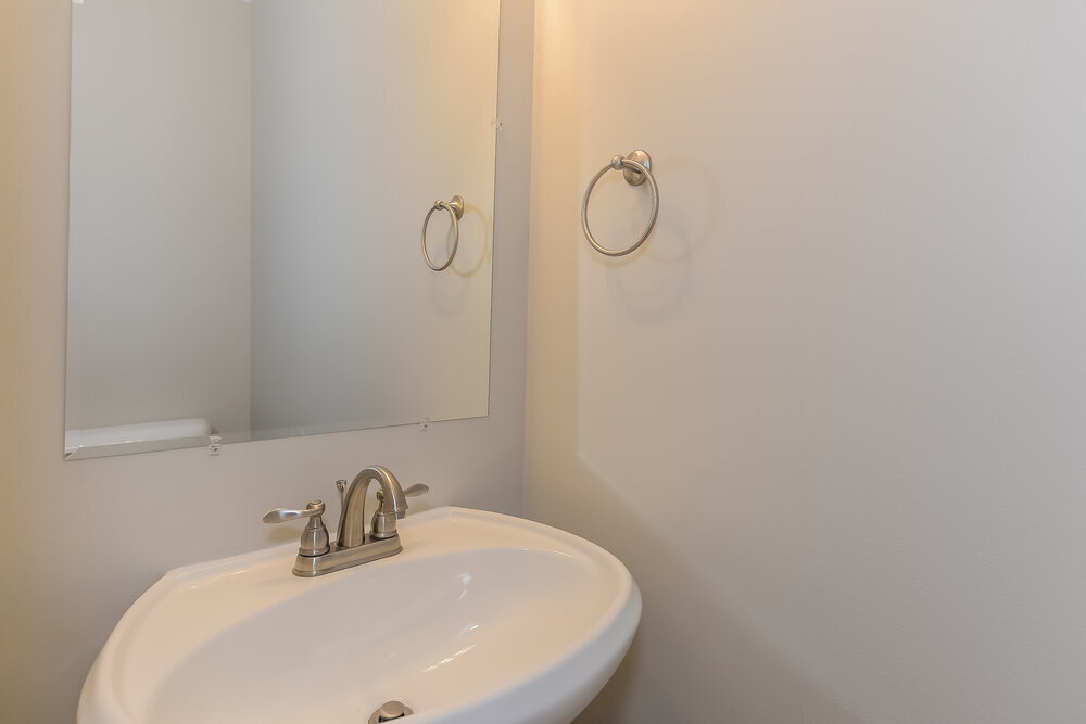 Building Photo - 1704 Stone Hollow Ct
