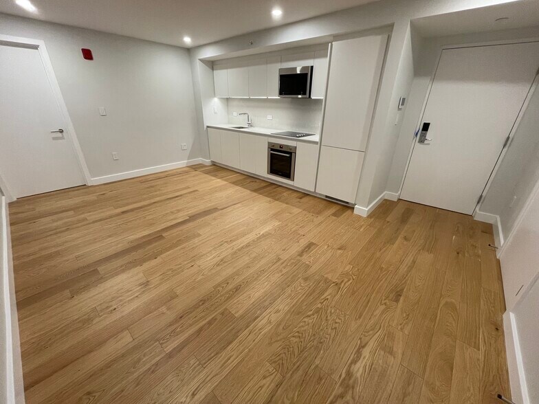 Building Photo - 16 Fleet St