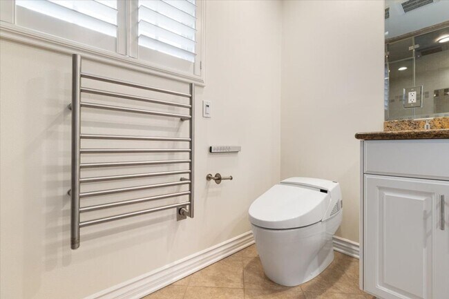 Building Photo - Beautiful Marble Estates Home