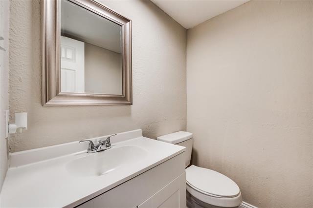Building Photo - 2436 Dancy Dr N