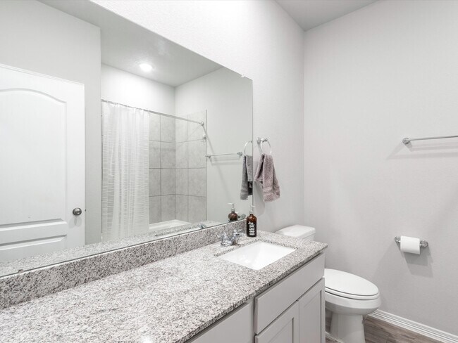 Building Photo - 10811 Violet Bloom Dr