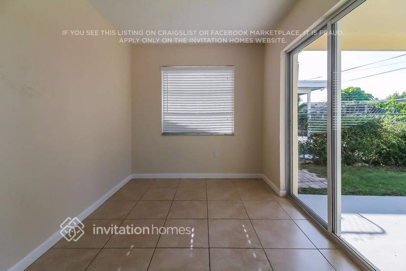 Building Photo - 11421 NW 30th St