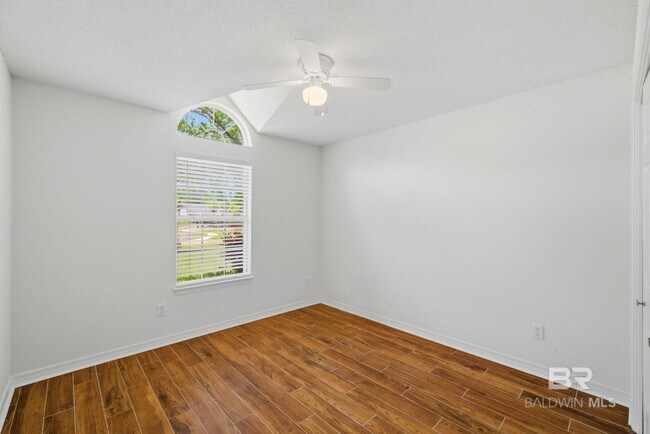Building Photo - 22413 Bobcat Ln