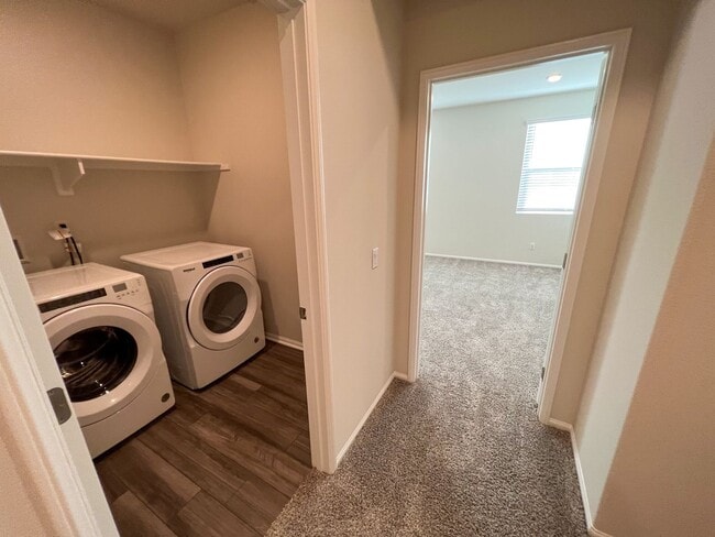 Building Photo - Newly Built Condo with SOLAR for LEASE in ...