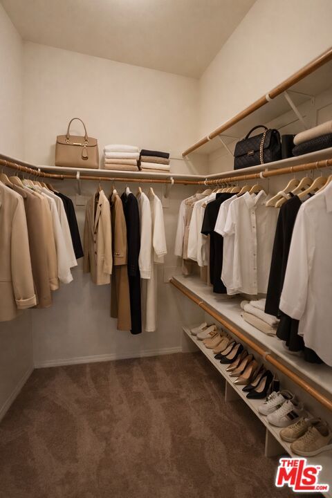 Building Photo - 37 Shoreline Dr