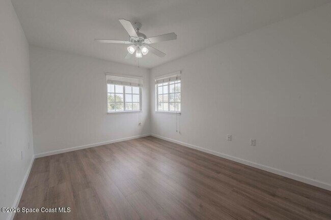 Building Photo - 3701 Titanic Cir