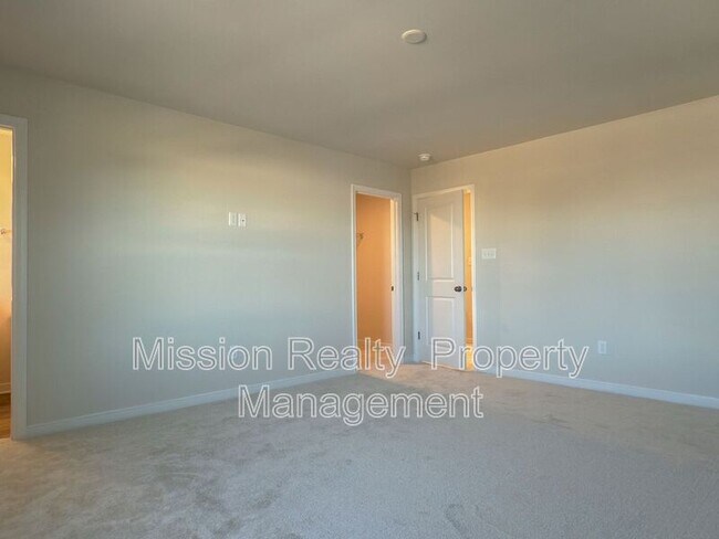 Building Photo - 14639 Hancock Towns Dr